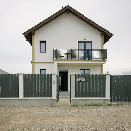 Вілла Casa Lucan Брашов