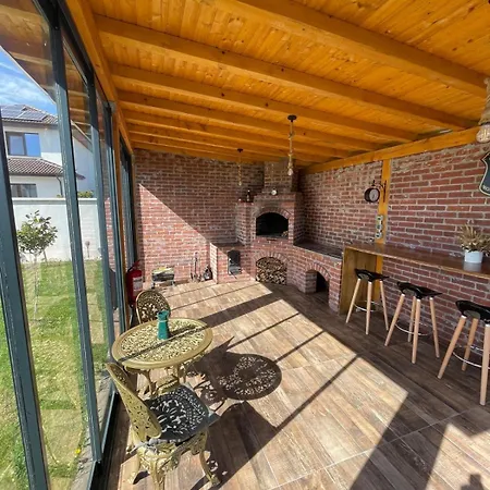 Casa Lucan Villa